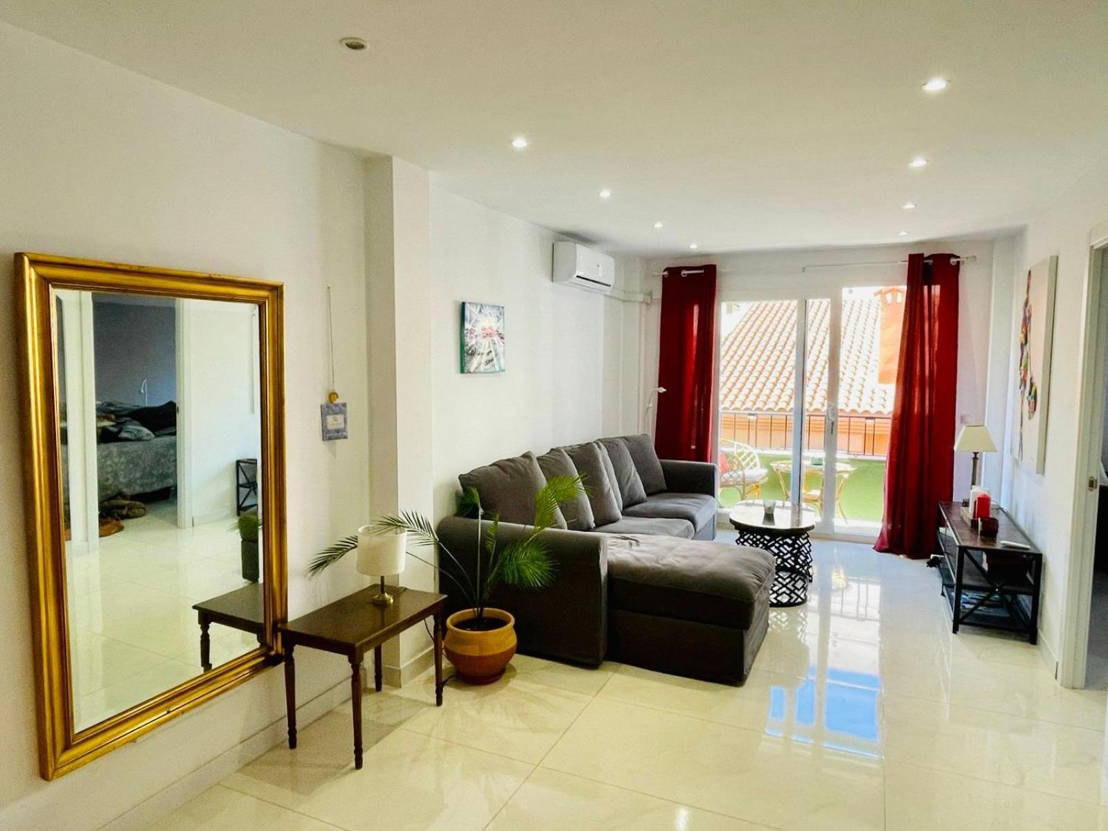 Apartament Salamanca Apartment Malaga Exterior photo